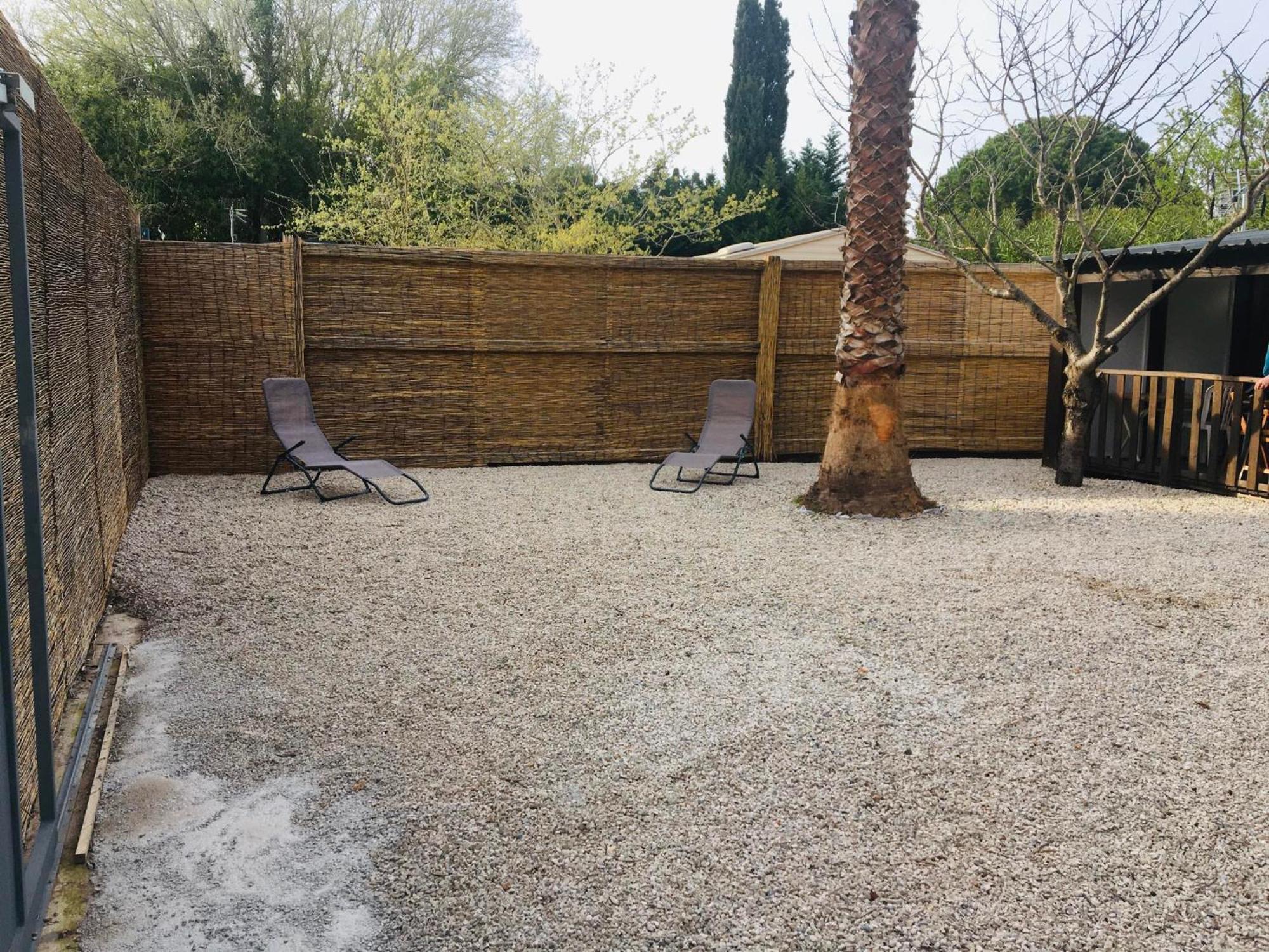Mobil-home Avec Grand Jardin *